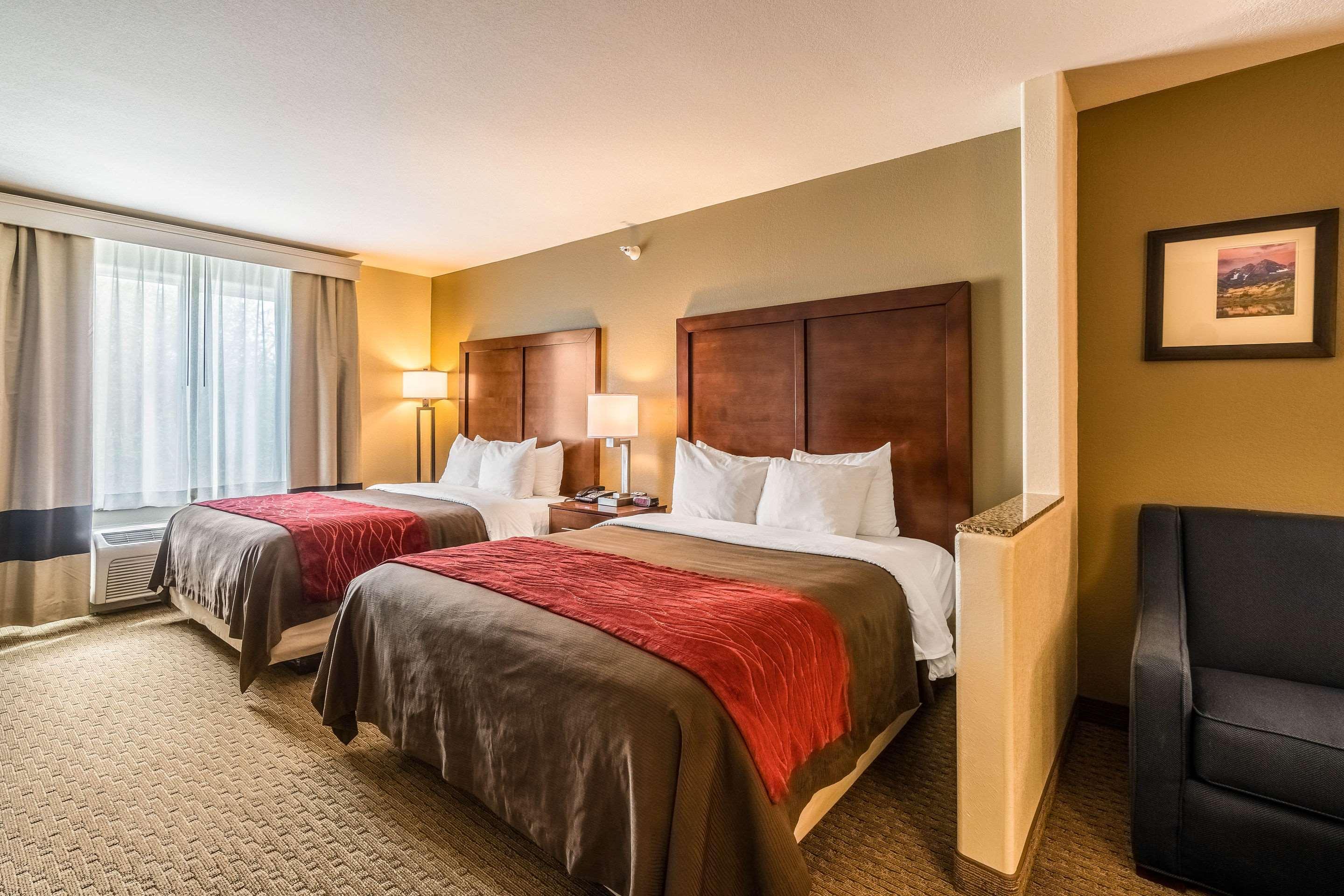 Comfort Inn & Suites Rifle Esterno foto