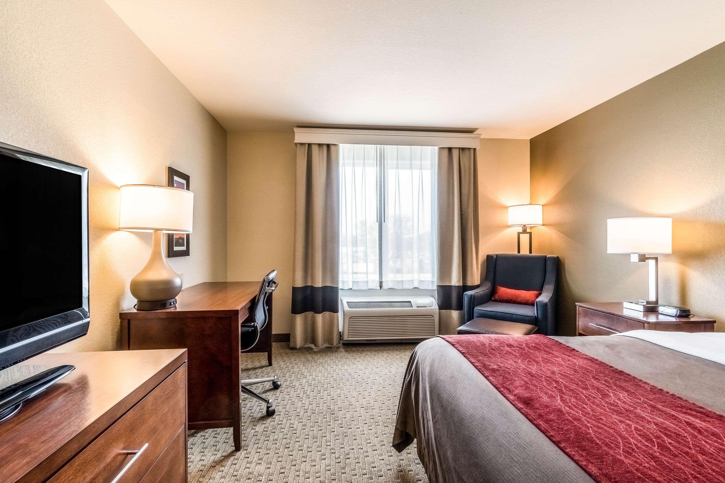 Comfort Inn & Suites Rifle Esterno foto