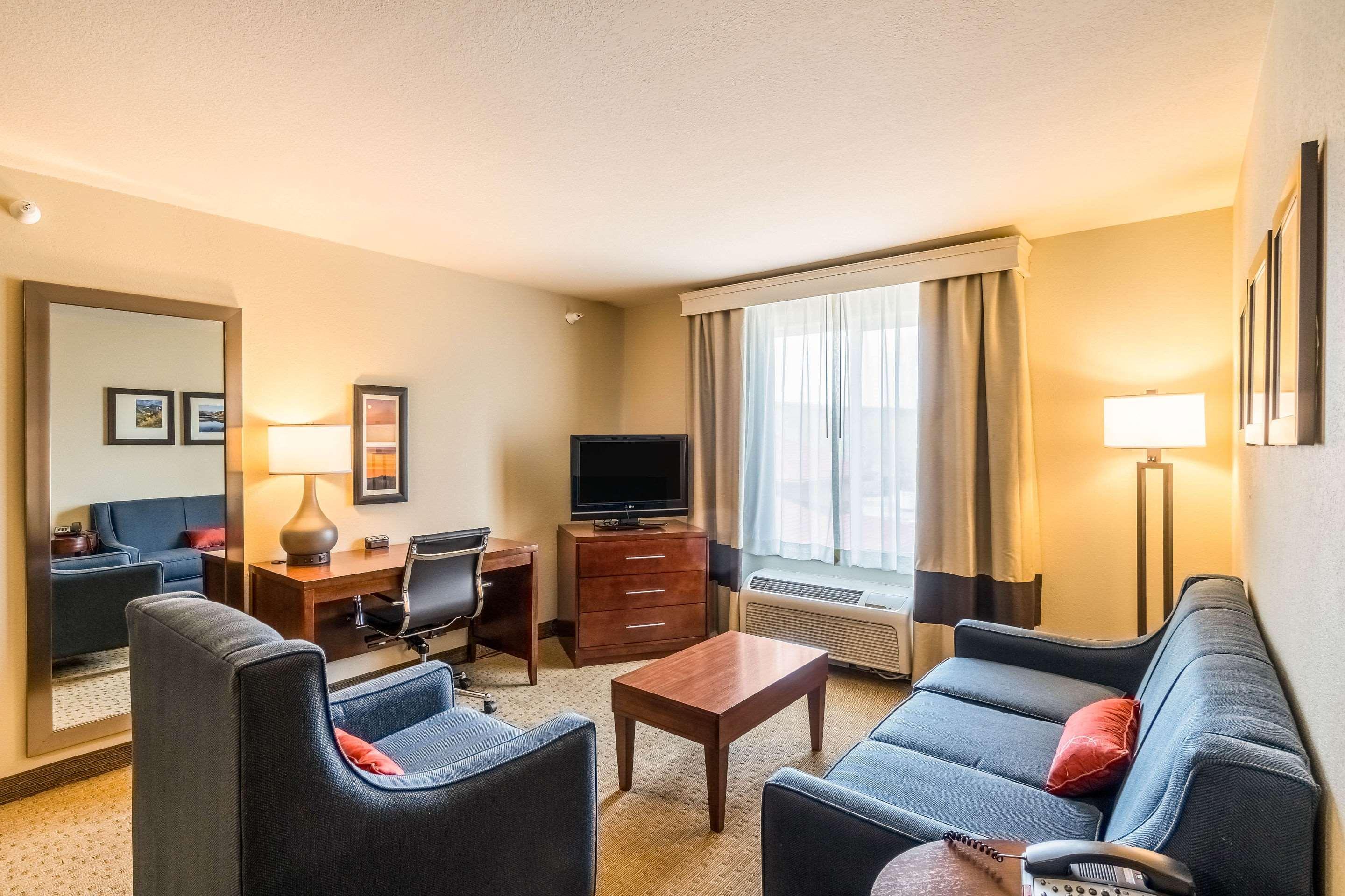 Comfort Inn & Suites Rifle Esterno foto