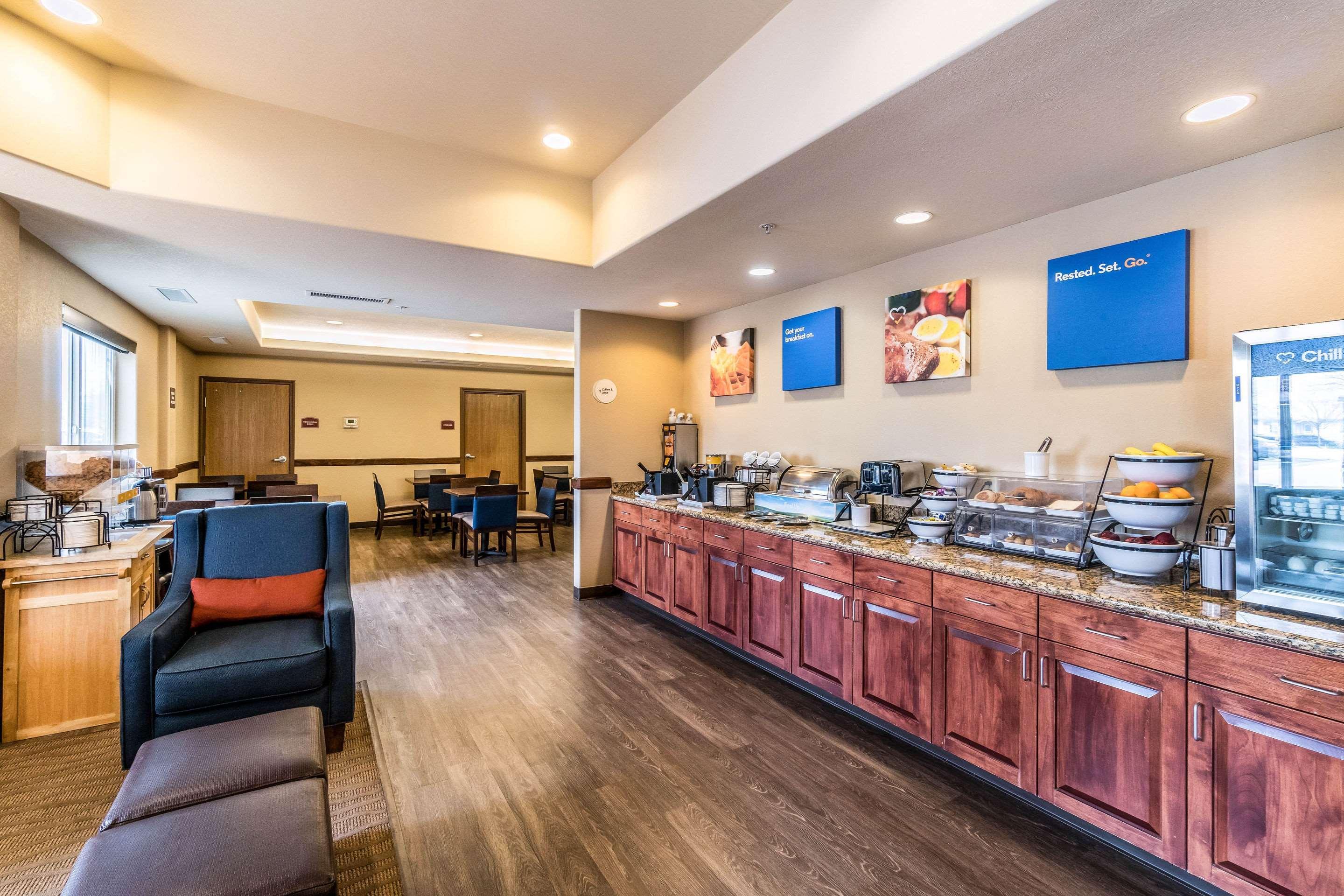 Comfort Inn & Suites Rifle Esterno foto