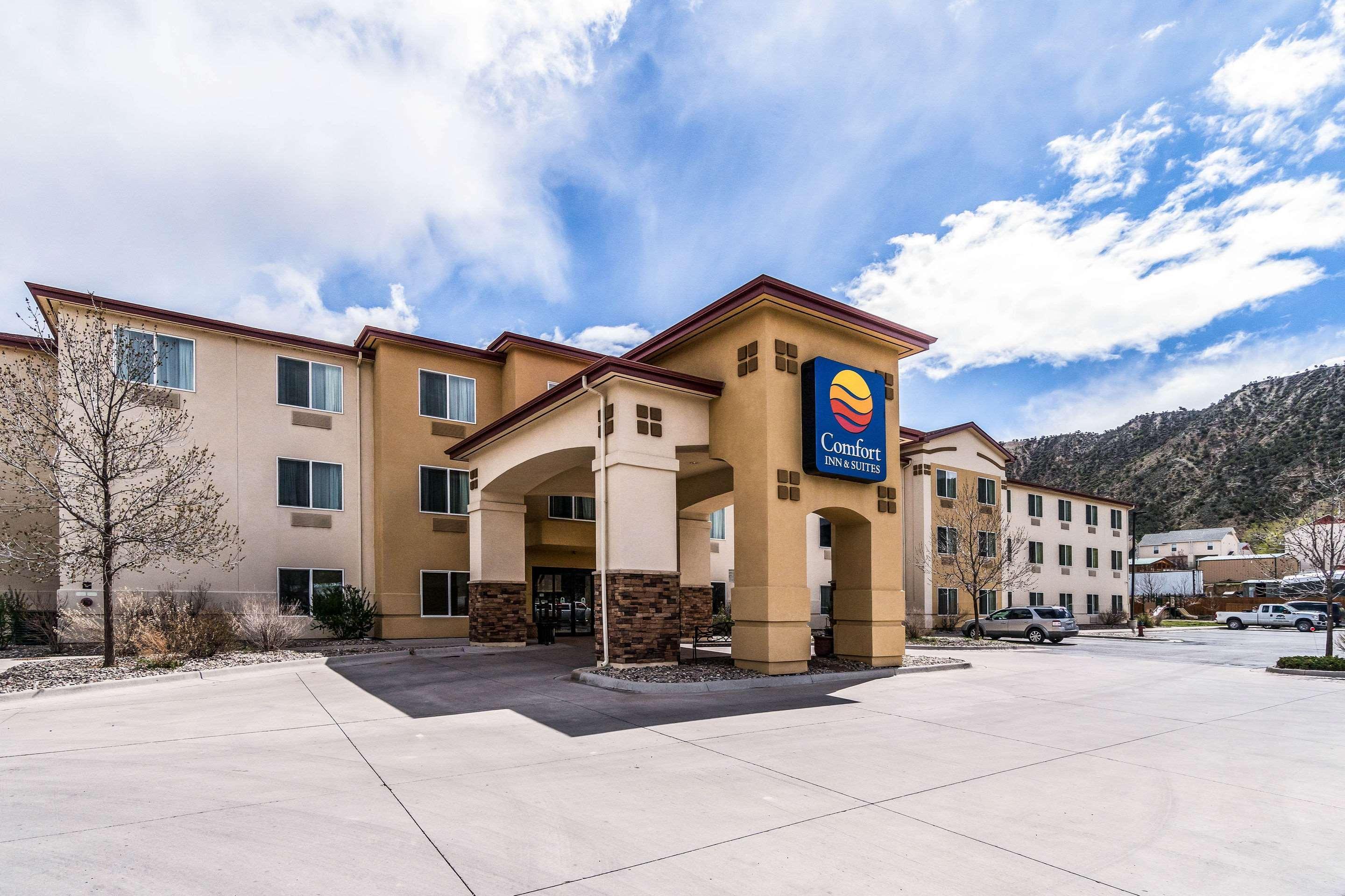 Comfort Inn & Suites Rifle Esterno foto