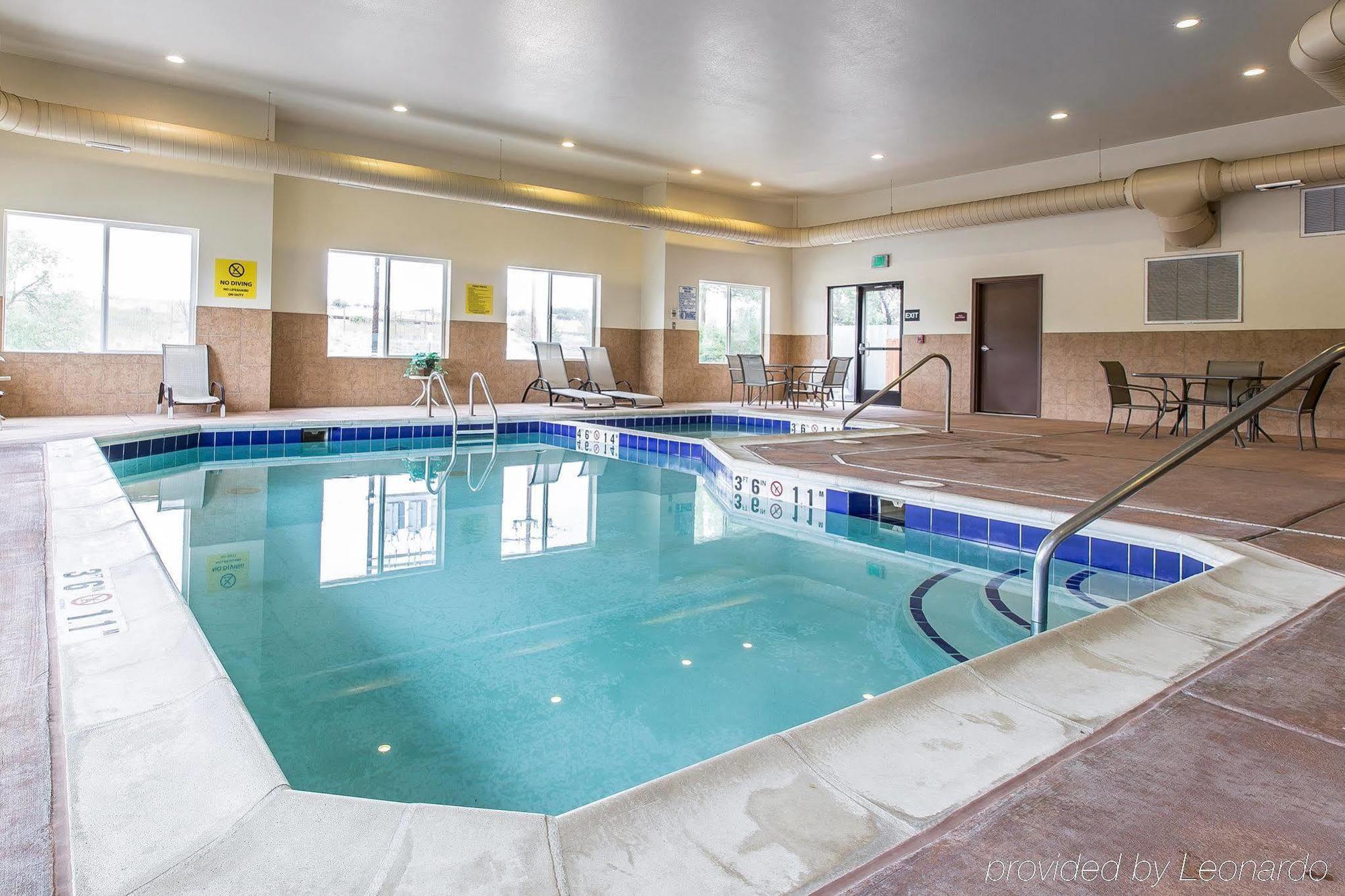Comfort Inn & Suites Rifle Esterno foto