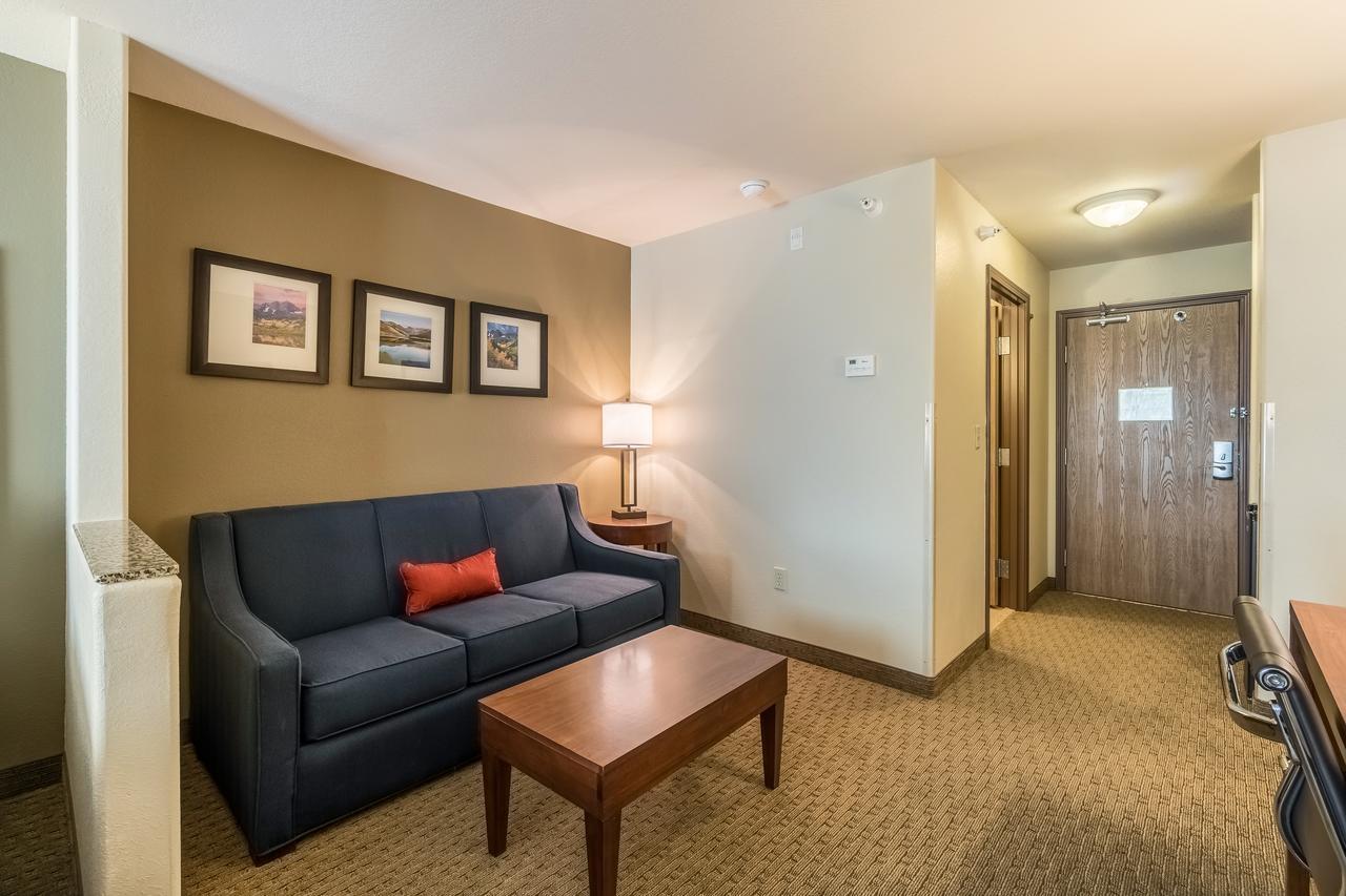 Comfort Inn & Suites Rifle Esterno foto